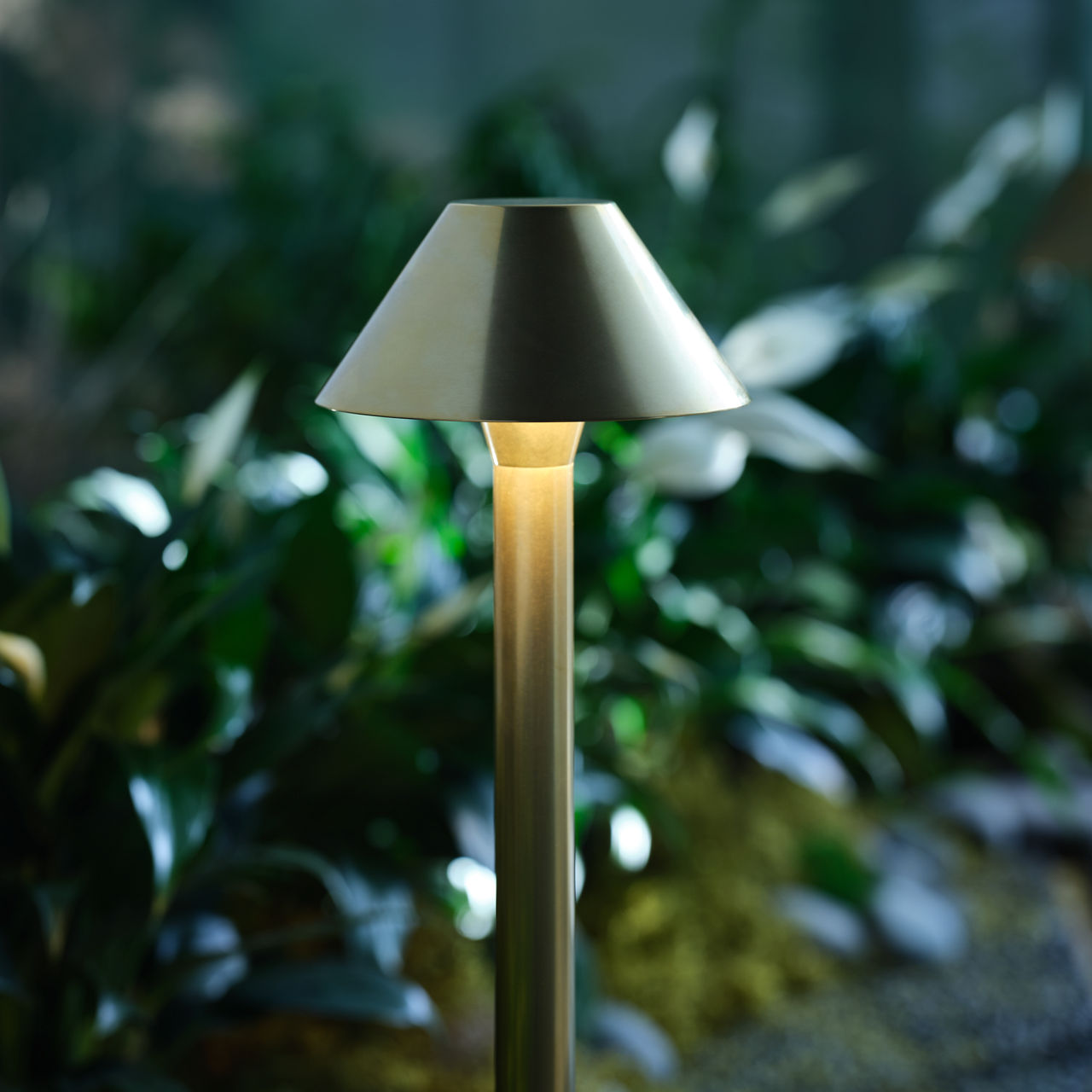 Visual Comfort | Peak Path & Area Light