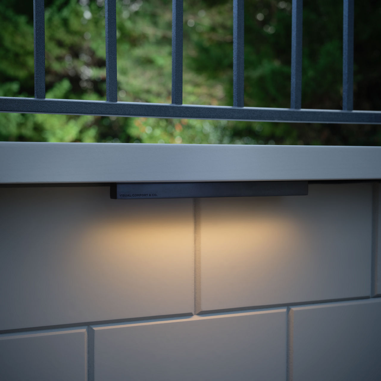 Visual Comfort | Brooks 12" Hardscape Light