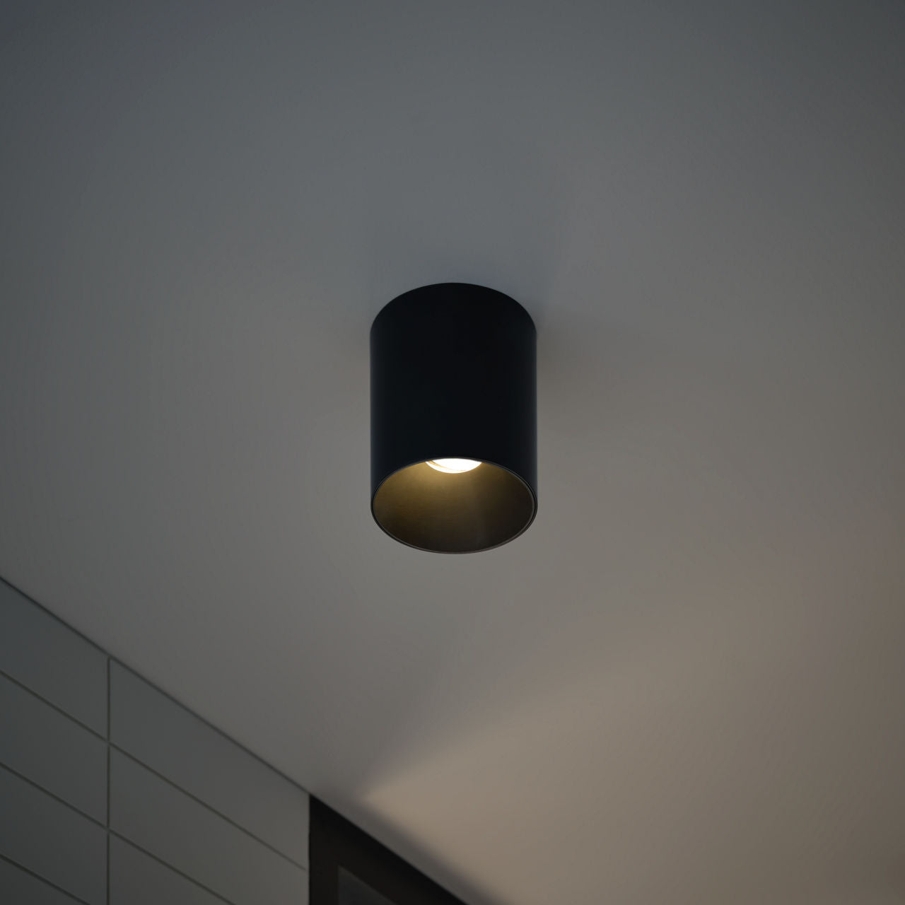 Visual Comfort | Maxson Round Flush Mount Light
