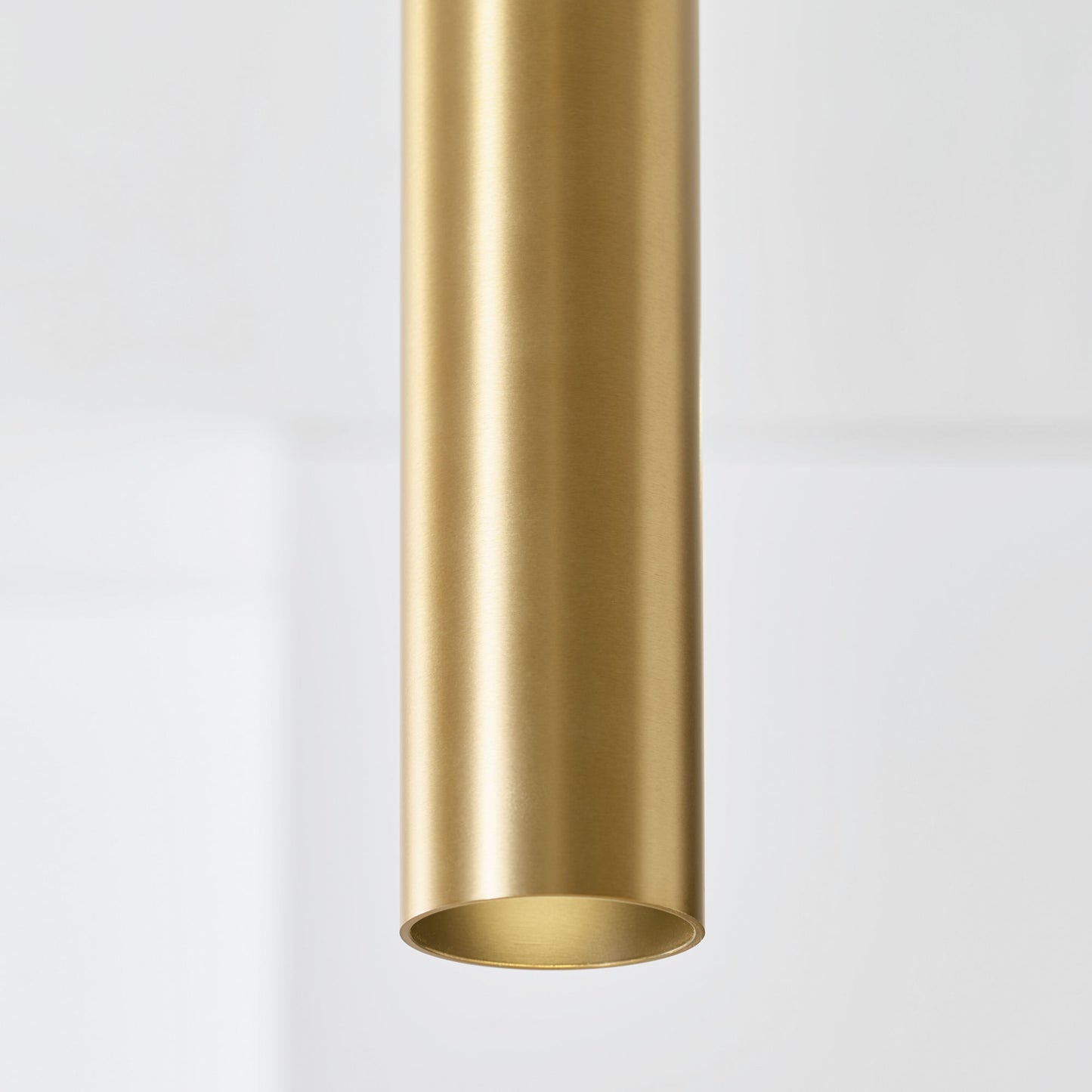 Visual Comfort | Sean Lavin | MonoRail Piper Pendant