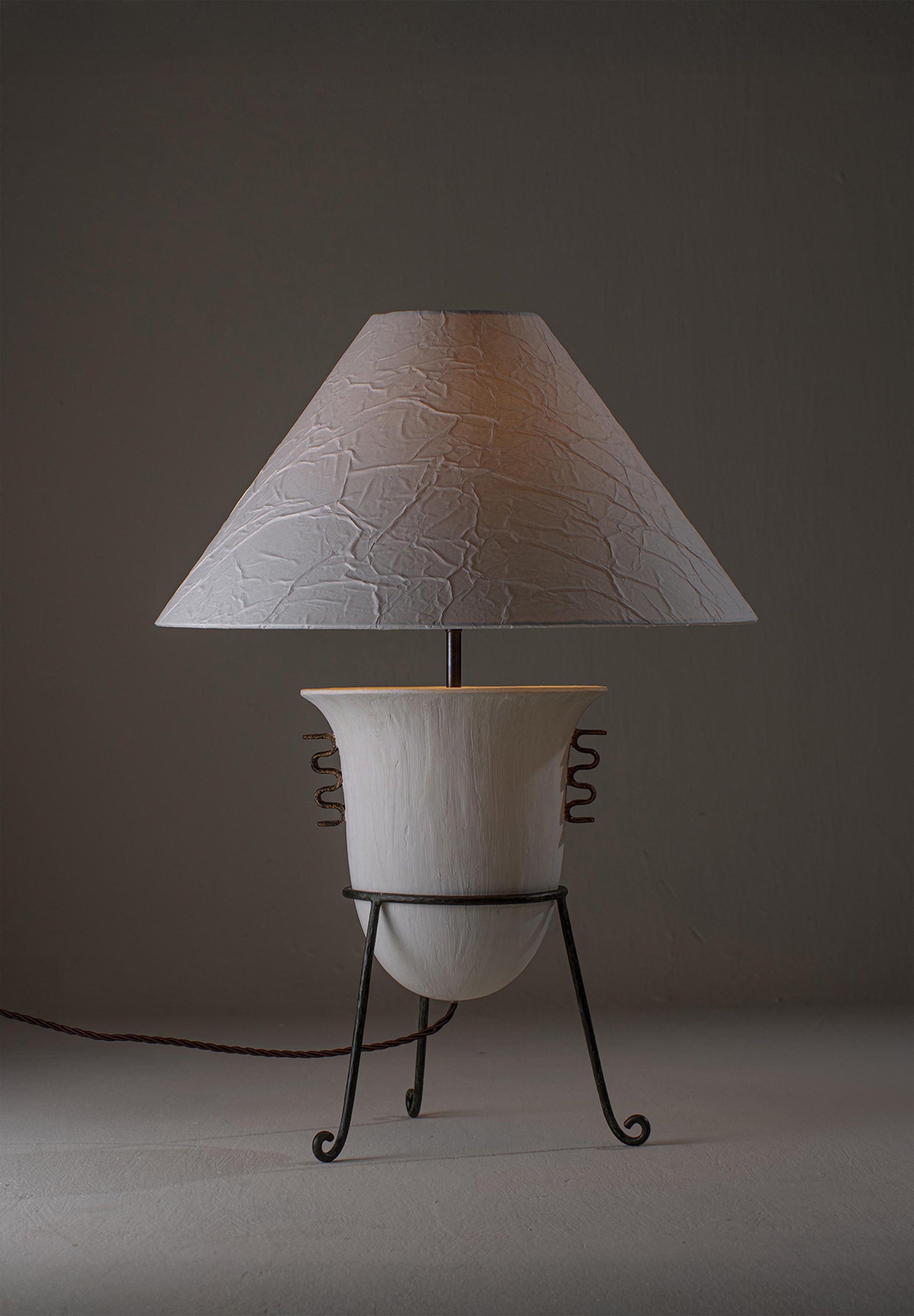 Etrusco Lamp - Anziano White lit