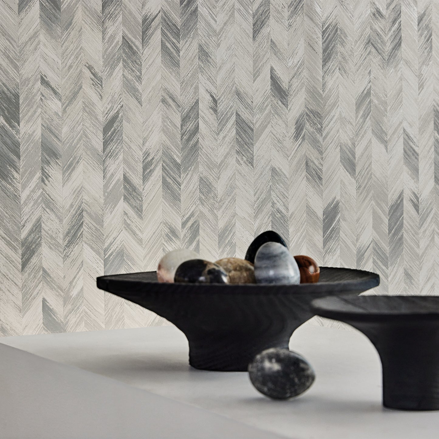Pierre Frey Romo | Picota Wallcovering – Lovat — scenography