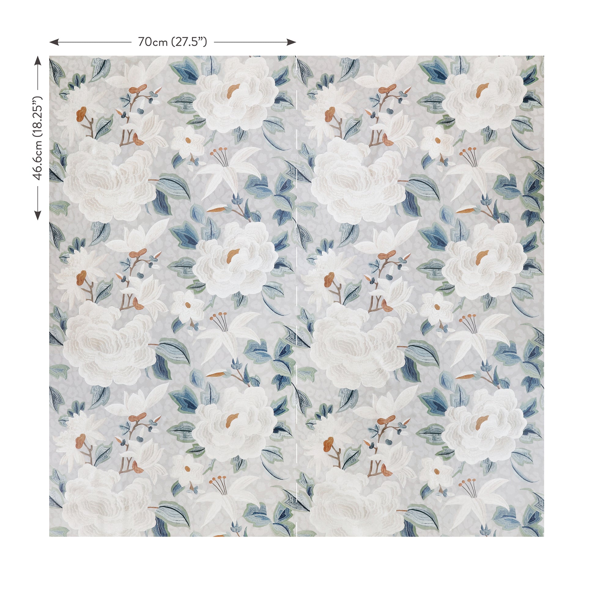 Pierre Frey Romo | Lavinia Mica Wallcovering – Luna — scenography