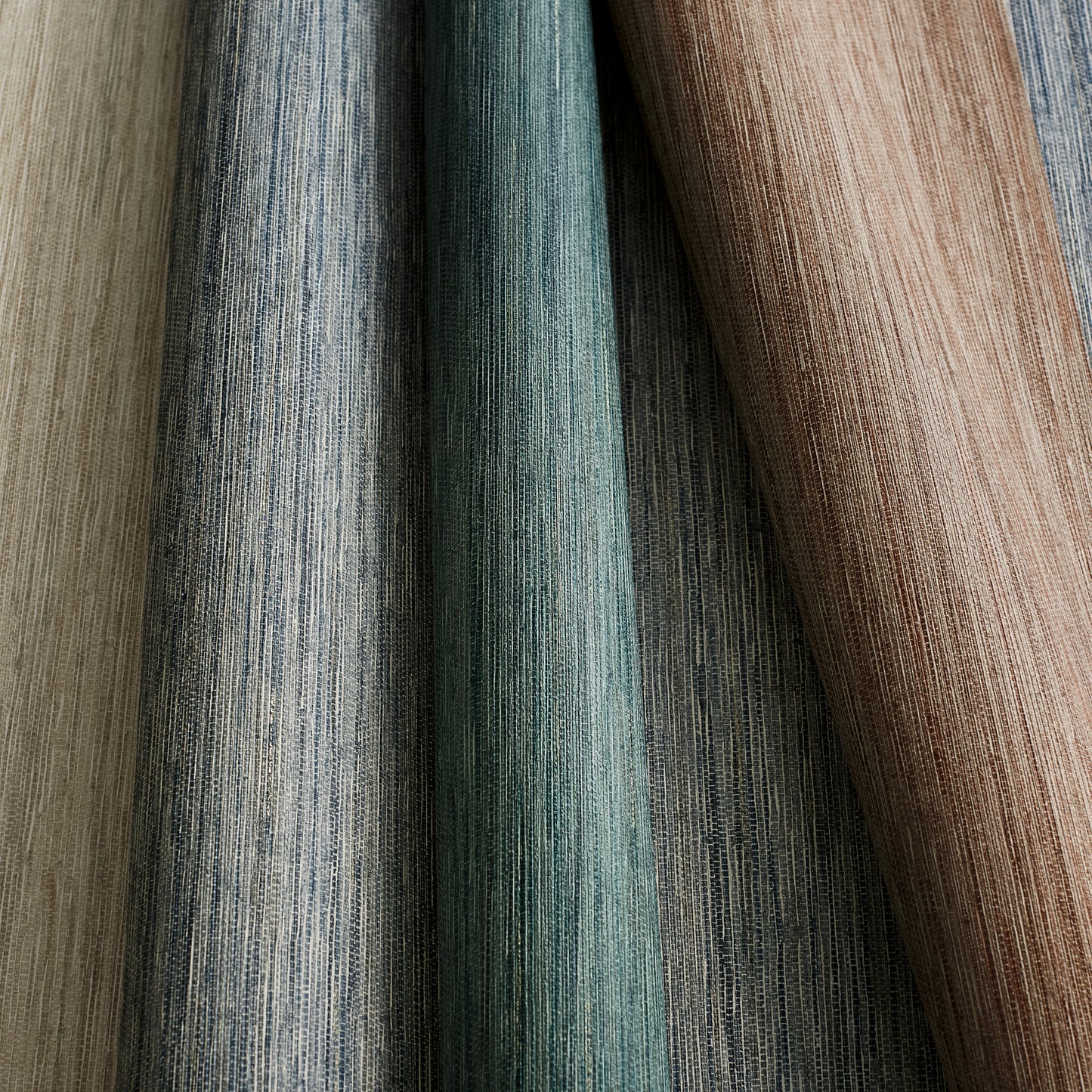 Pierre Frey Romo | Esai Embossed Wallcovering – Twilight — scenography