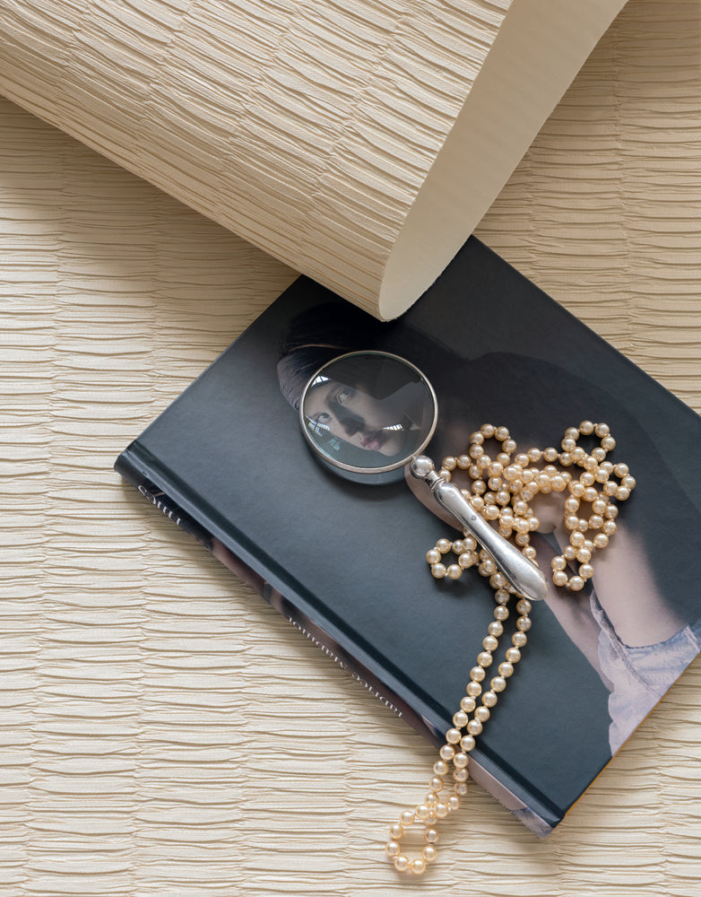 Pierre Frey Annabelle wallpaper, room setting 2