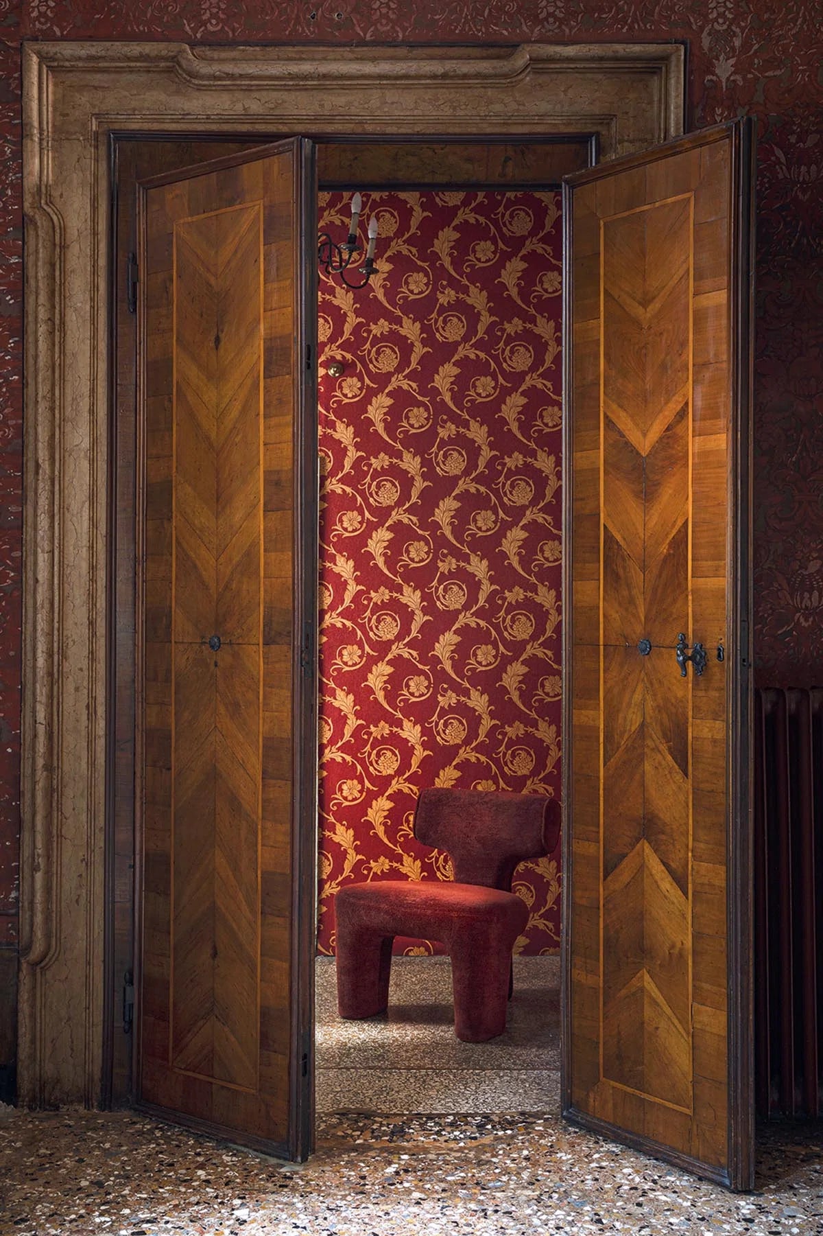 Pierre Frey Chenille igor — scenography