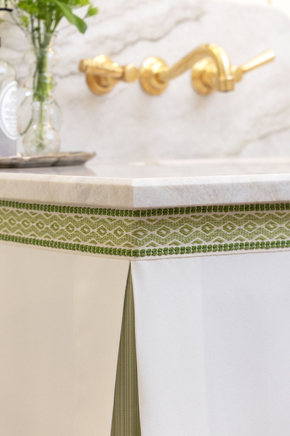 Samuel and Sons Westport Diamond Border — scenography