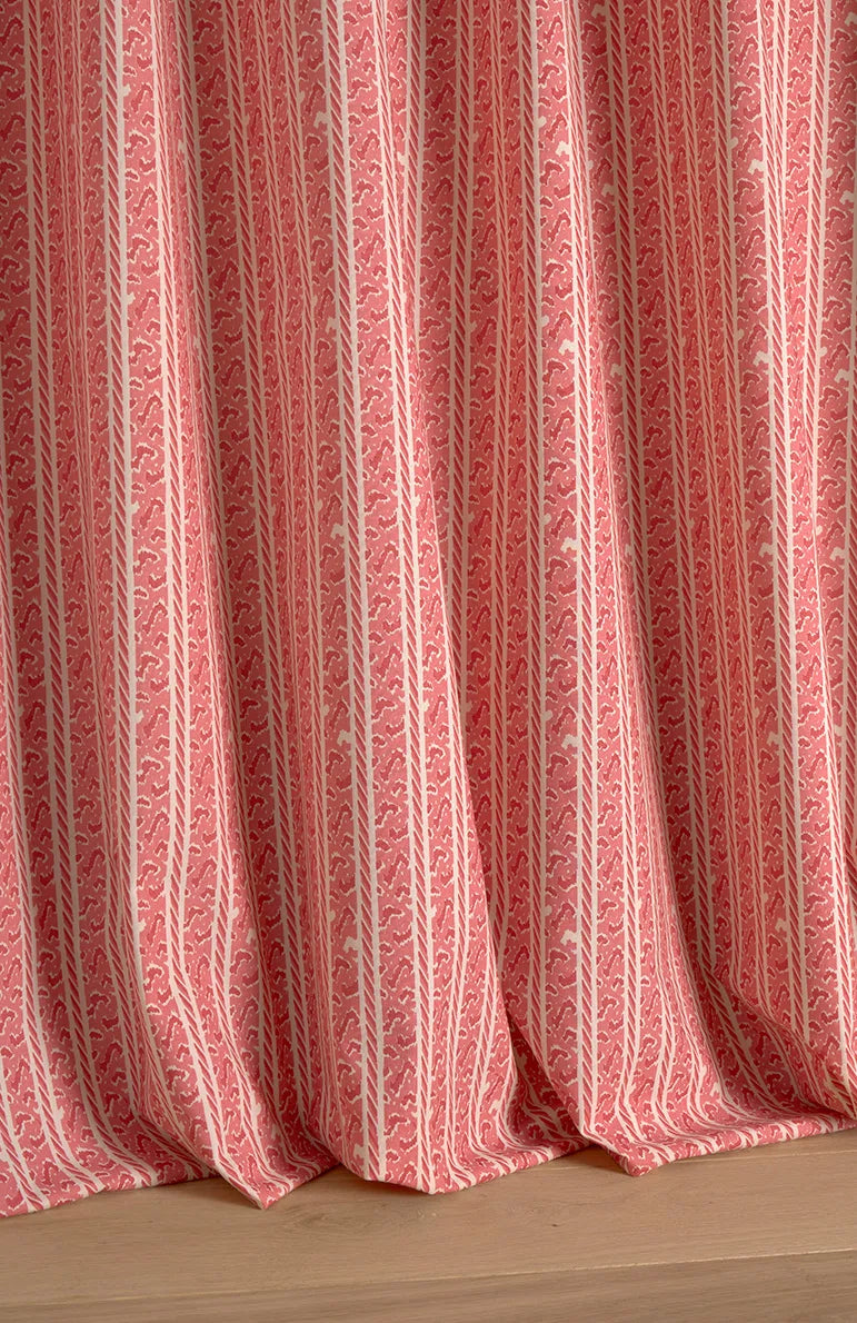 Pierre Frey Ikat Thorp — scenography