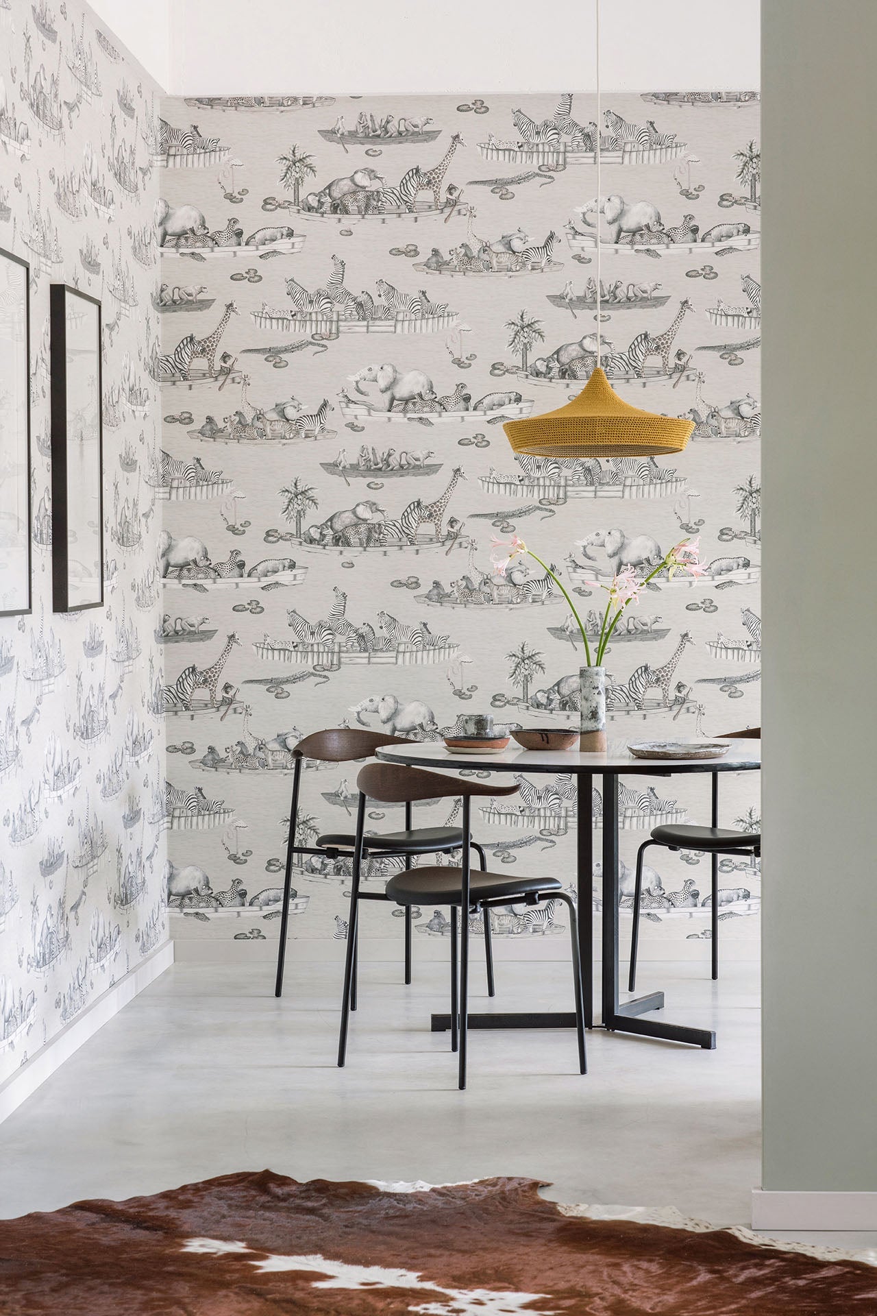 Cole & Son Zambezi - interior