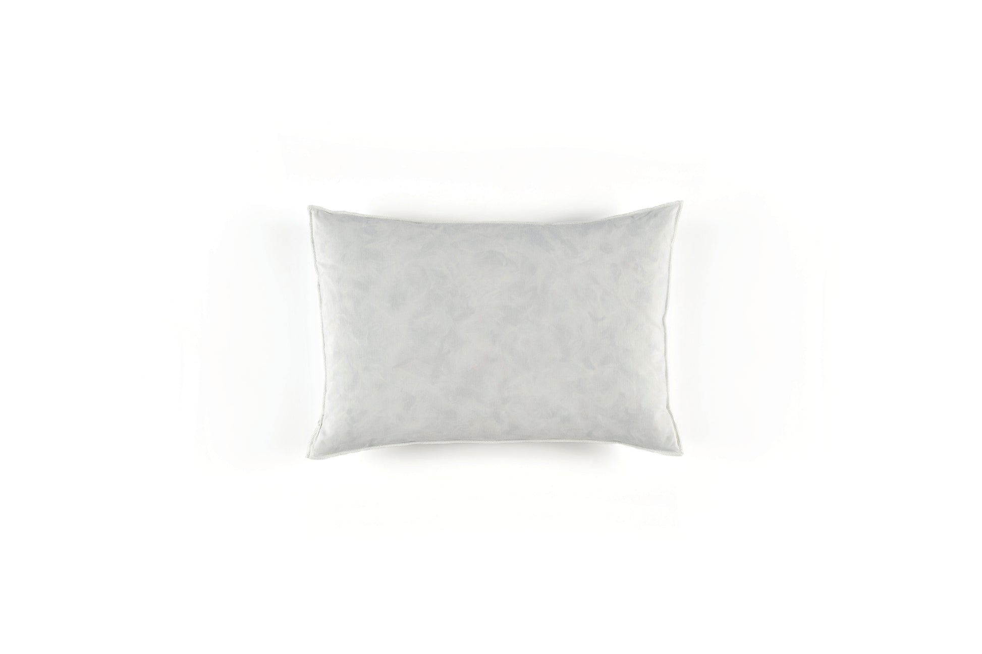 Elitis | INTERIEUR COUSSIN PLUMES / POLYESTER 30X45 - INTERIEUR COUSSIN Plumes / Polyester
