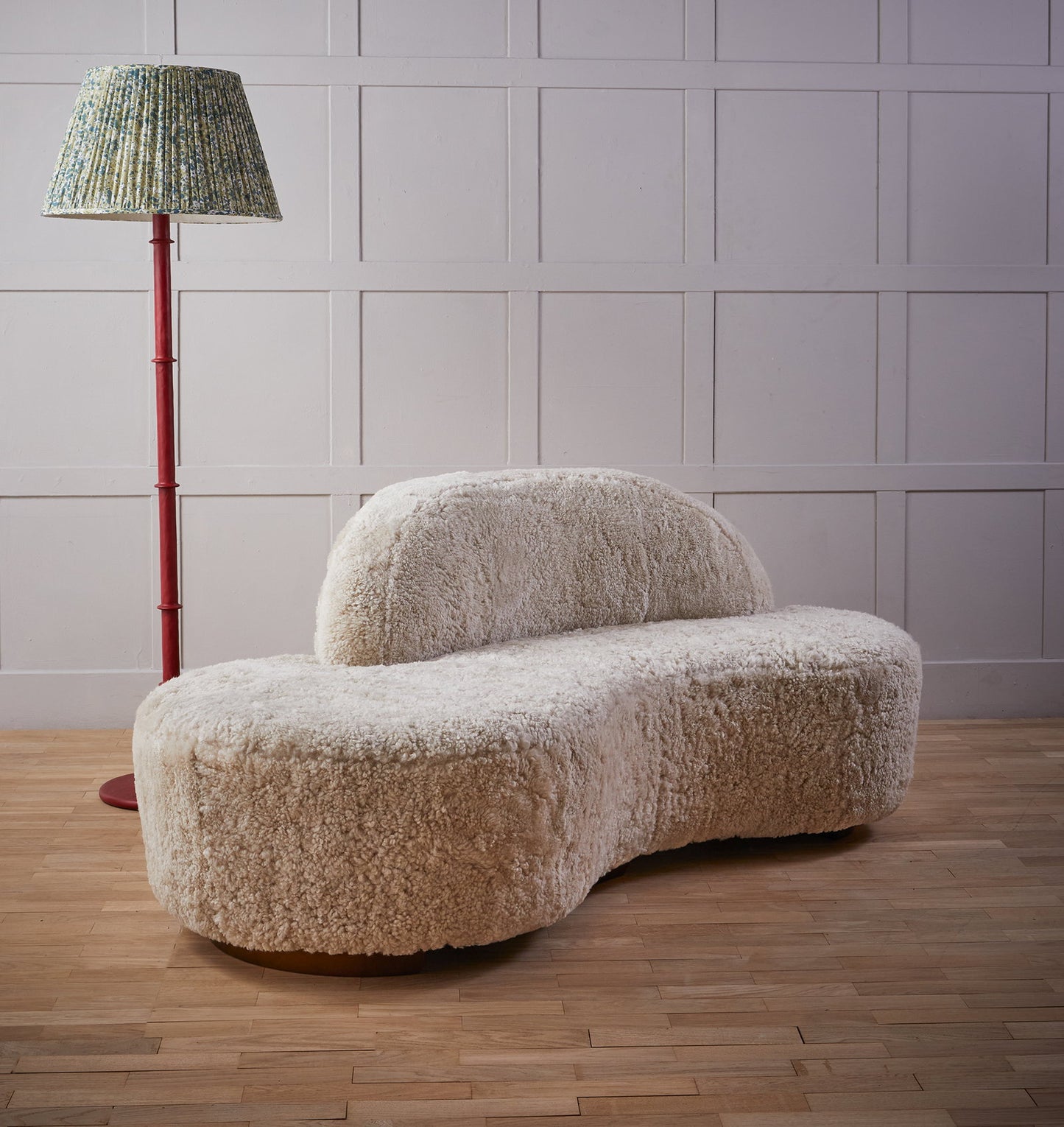 Julian Chichester | Parrot Sofa Small
