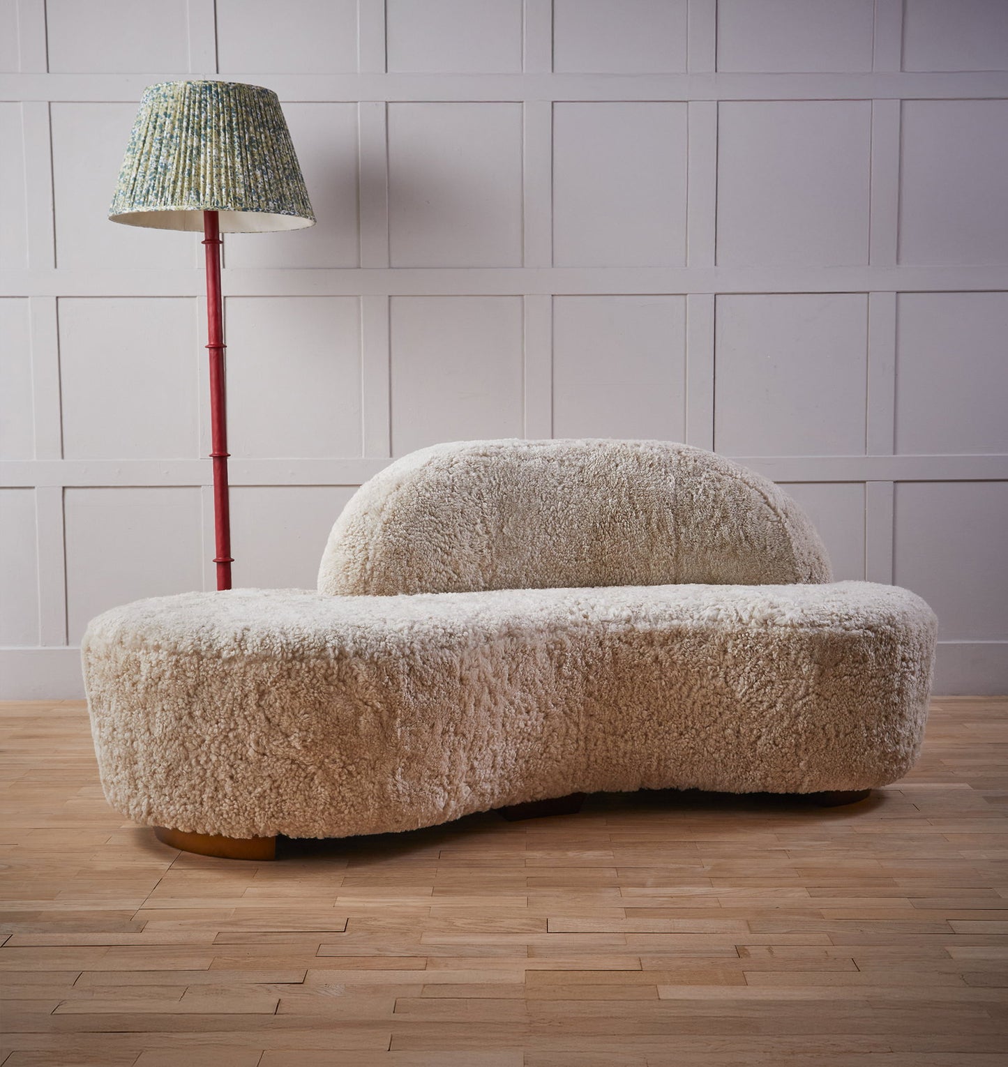 Julian Chichester | Parrot Sofa Small