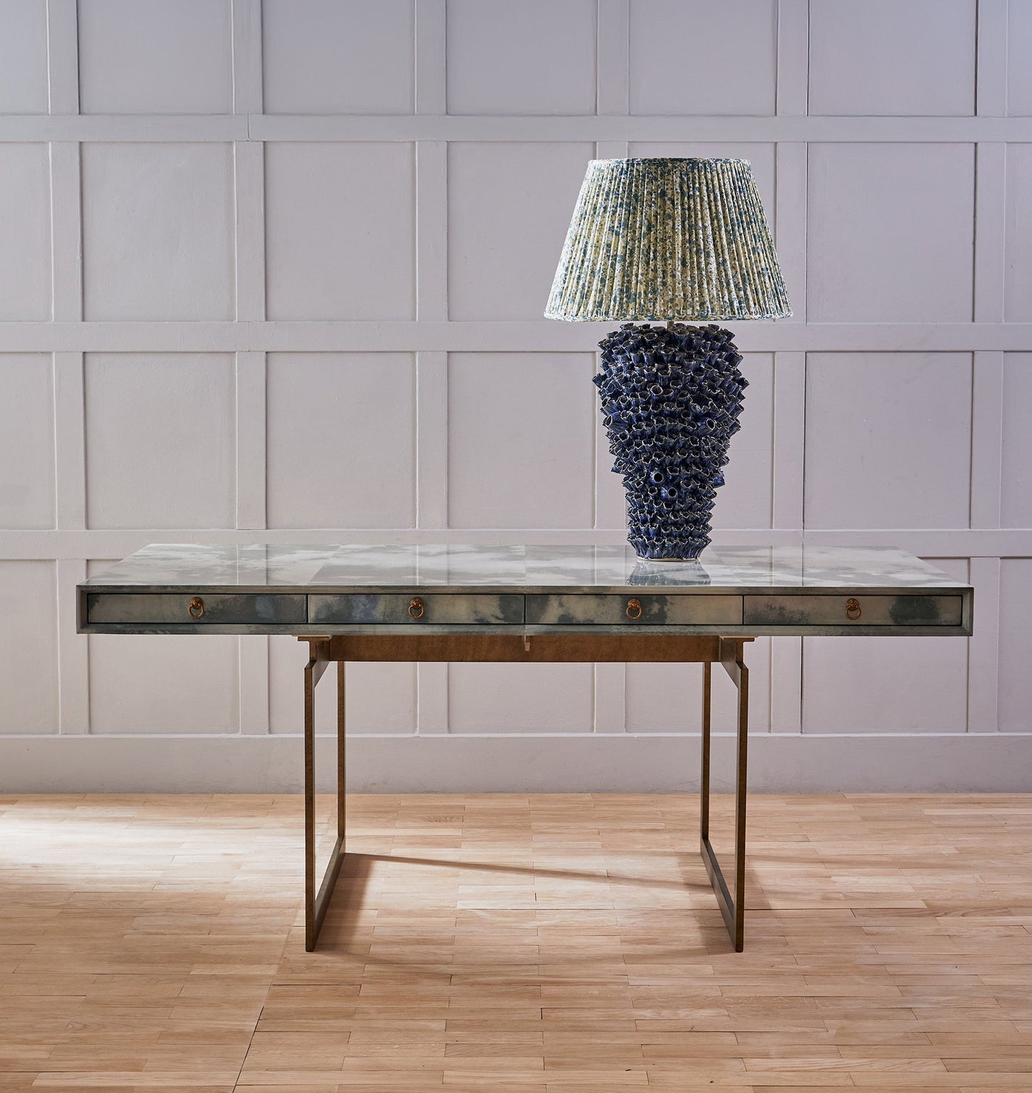 Cortes Desk