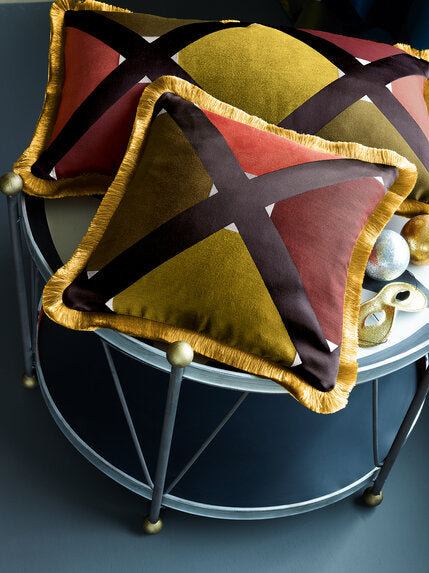 Harlequin detail