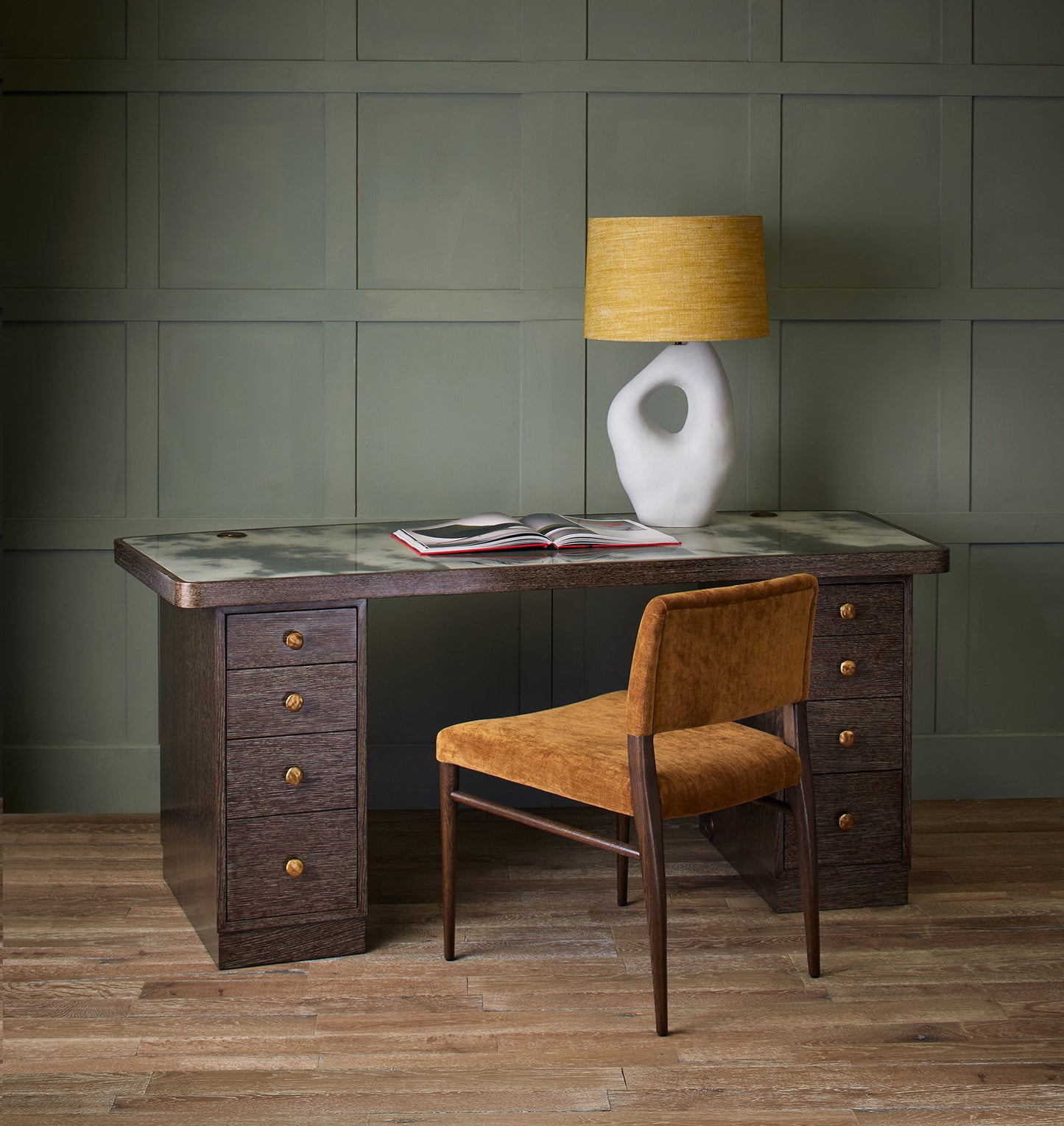 Palm Desk