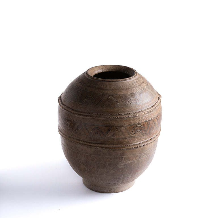 de Le Cuona | African Clay Water Pot No.2 – Tan