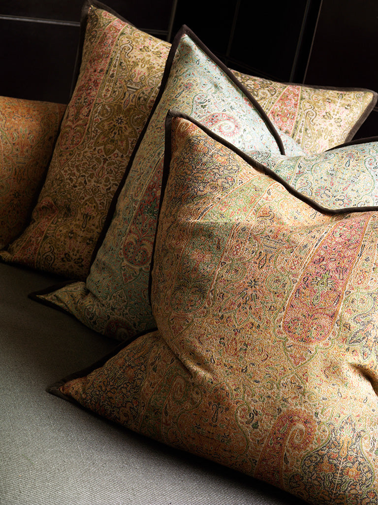 de Le Cuona | Antique Paisley – Burgundy