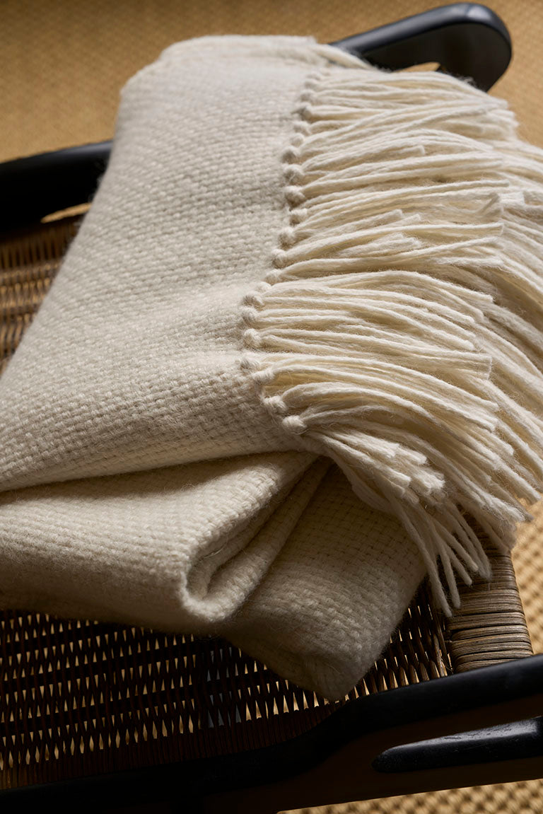de Le Cuona | Baby Alpaca Throw – Cream