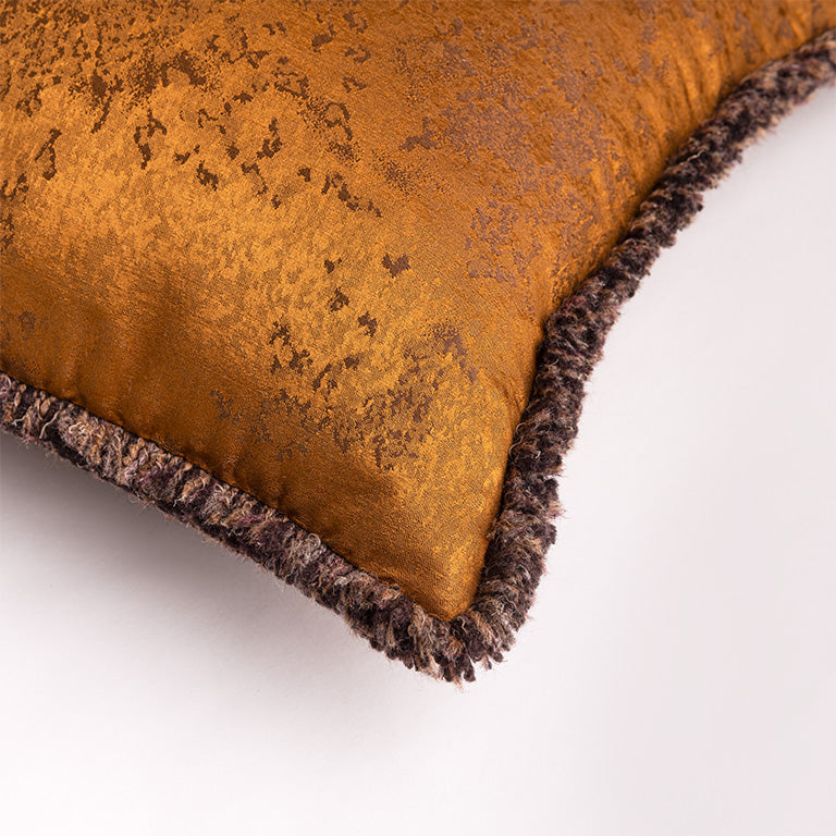 de Le Cuona Ballroom Cushion with Fringe