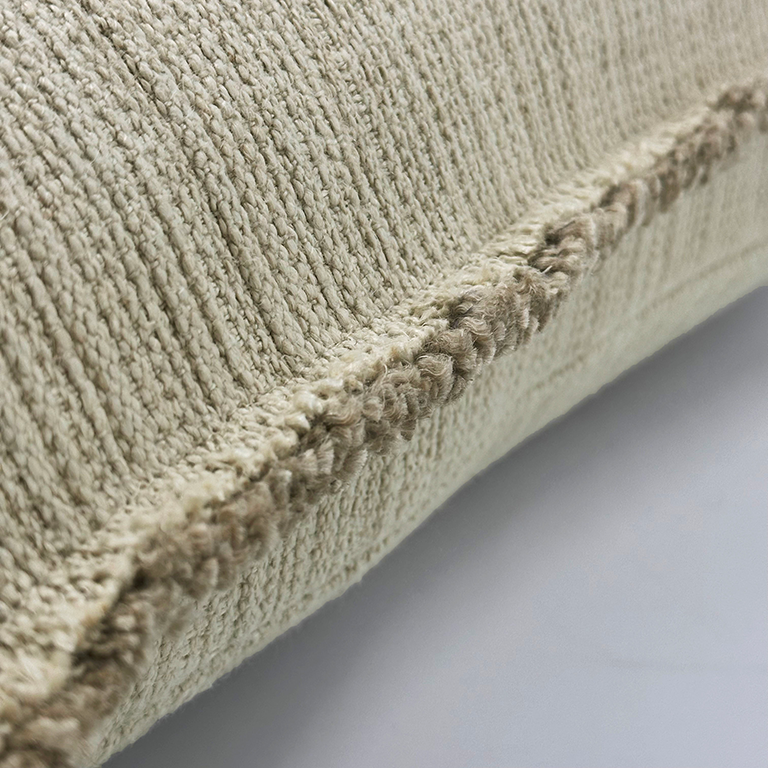 de Le Cuona | Bison Cushion with Fringe Detail – Bone