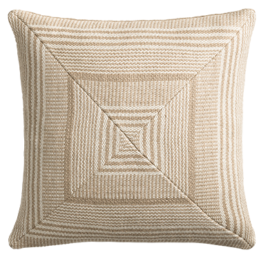 de Le Cuona Cabana Stripe Panel Cushion Spray