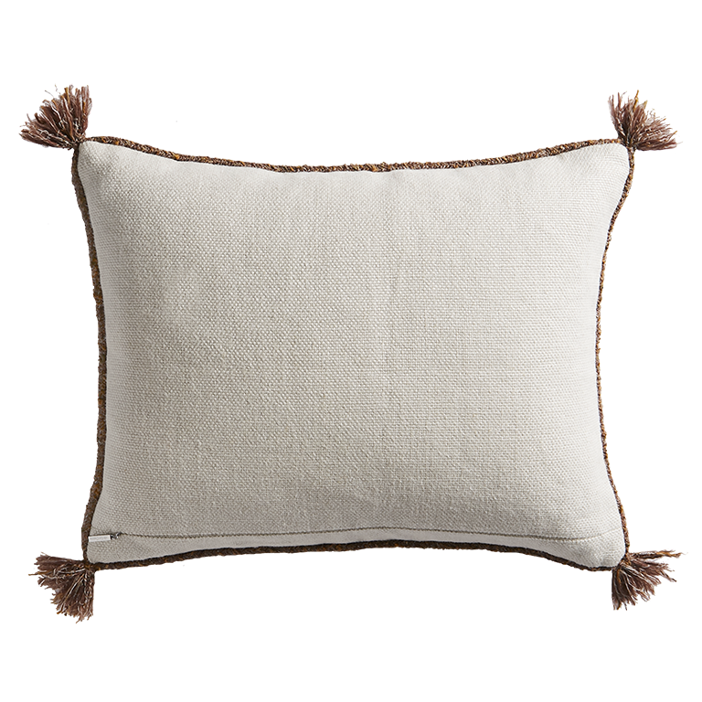 de Le Cuona | Cape Cushion with Braided Cord Trim – Frost