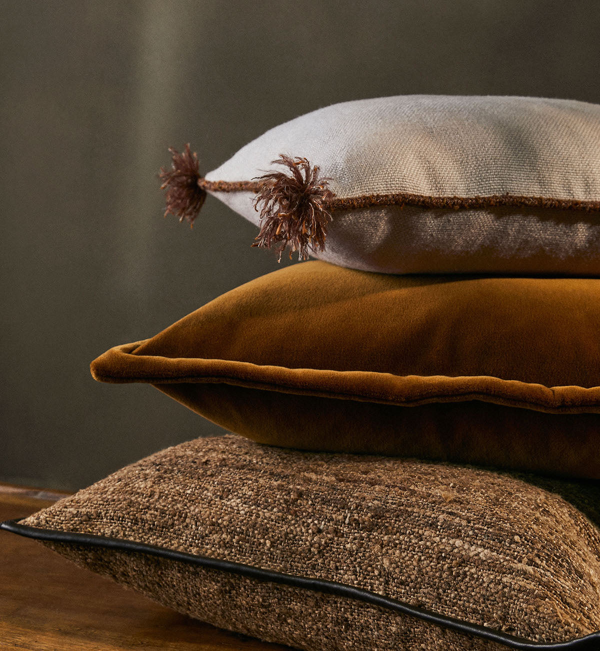 de Le Cuona | Vienna Sofa Cushion – Hula
