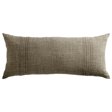 de Le Cuona | Cave Cloth Cushion with Vertical Detail – Rope