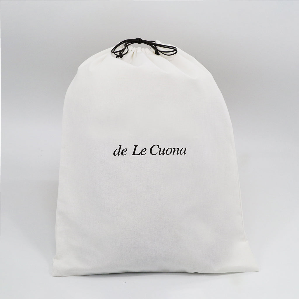 de Le Cuona | Merino Cushion with Blanket Stitch – Meadow