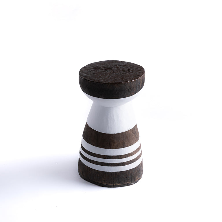 de Le Cuona | Engraved Mortar with Beaten Top and White Stripes No.37 – Brown