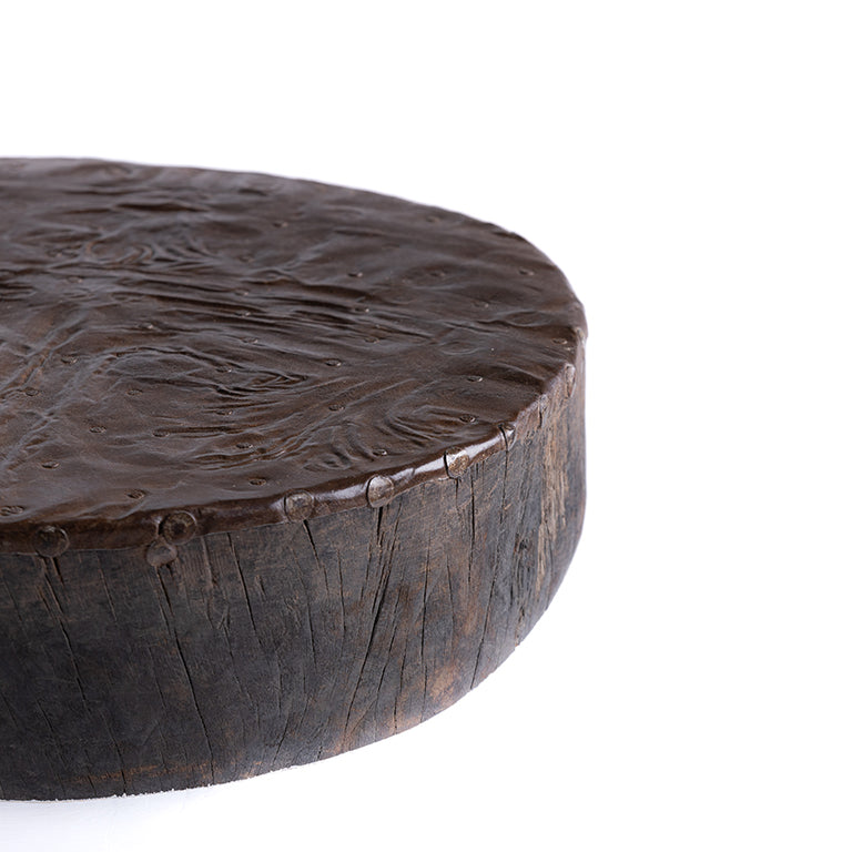 de Le Cuona | Engraved Mortar with Beaten Top and White Stripes No.37 – Brown