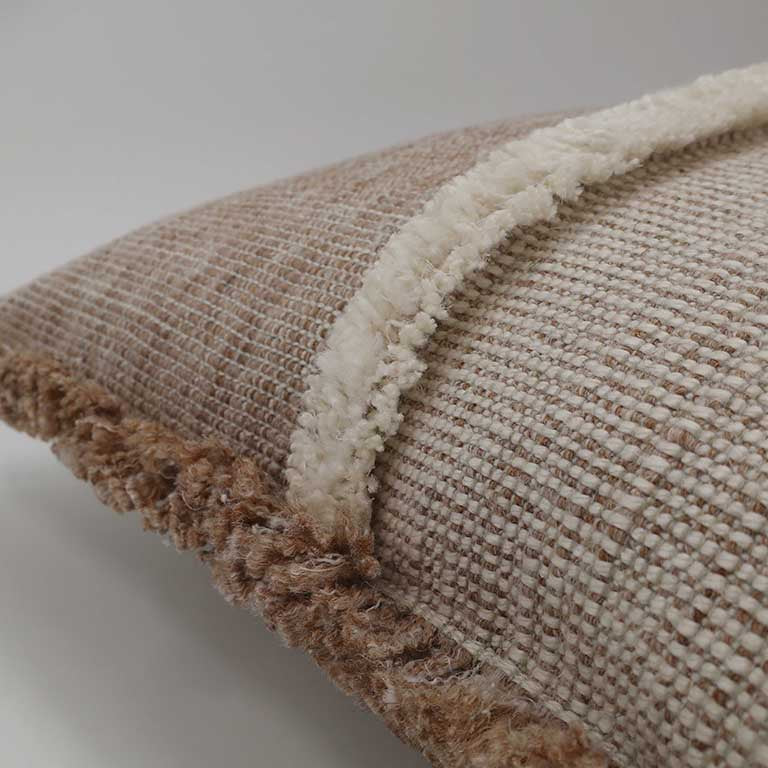 de Le Cuona | Forage Cloth Cushion with Fringing – Wren