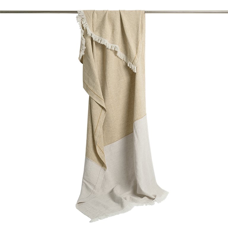 de Le Cuona | Haiku Panel Throw – Straw/Paper
