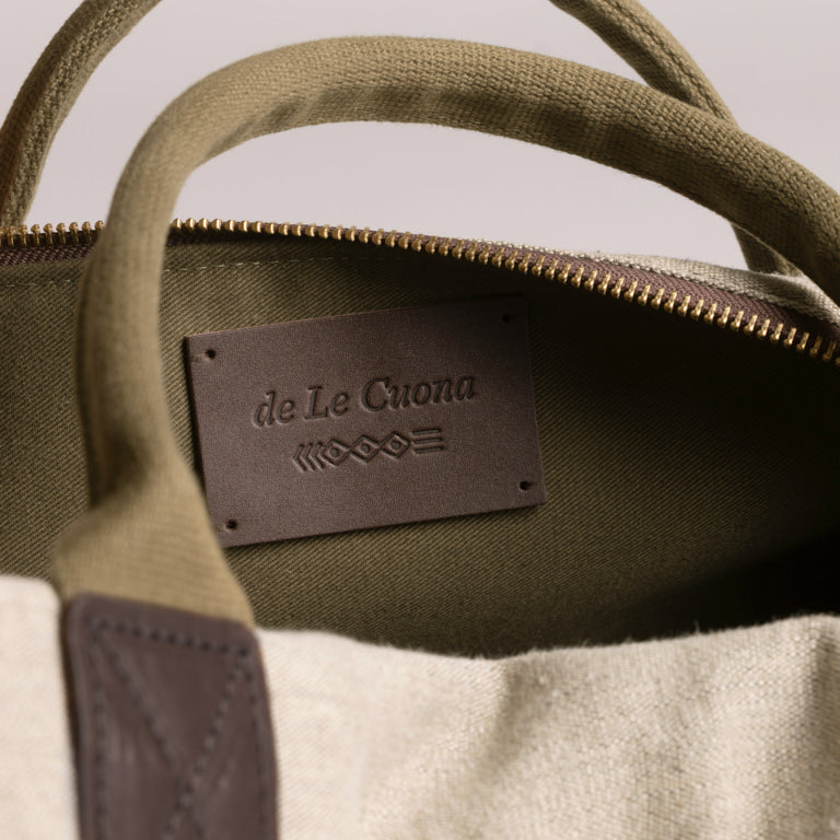 de Le Cuona | Hunter Classic Holdall – Earth with Brown Leather