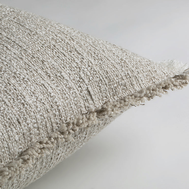 de Le Cuona | Limestone Cushion with Fringe Detail – Marble