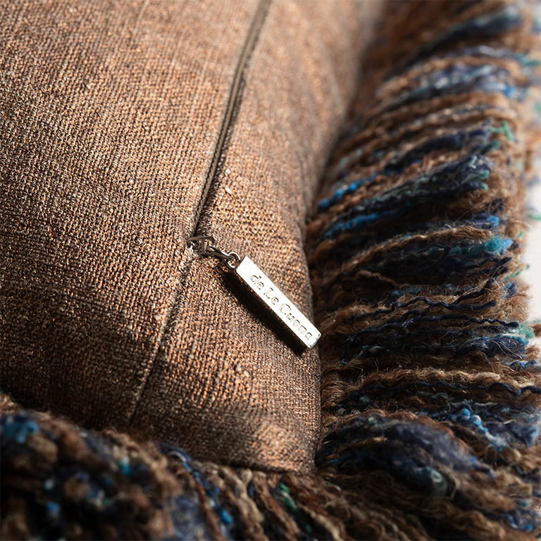 de Le Cuona | Mackintosh Cushion with Inserted Fringe – Copper