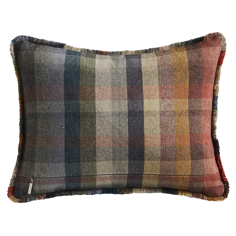 de Le Cuona | Ragamuffin Cushion with Fringe