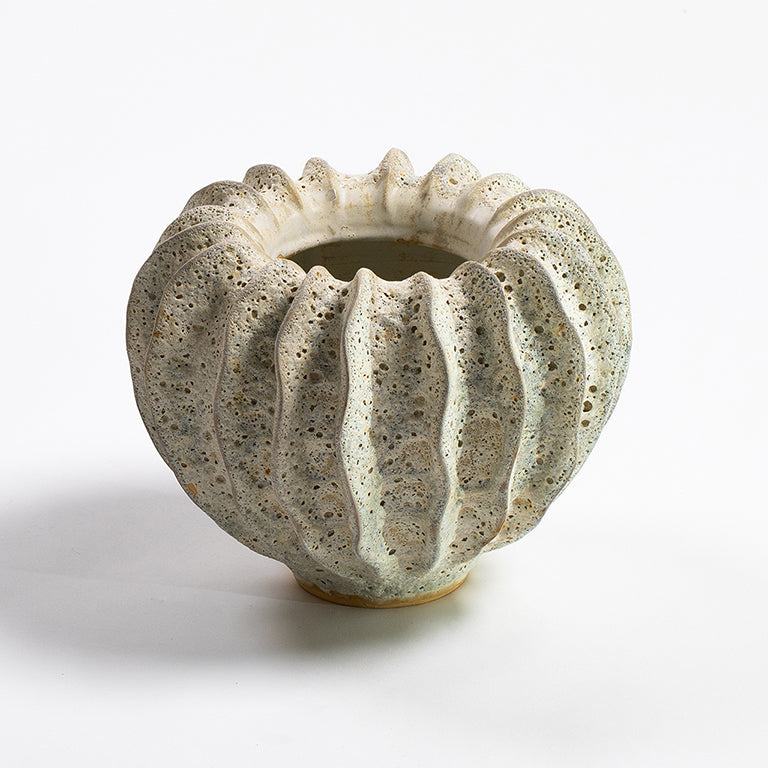 de Le Cuona | Reef Ceramic Vase Medium – White