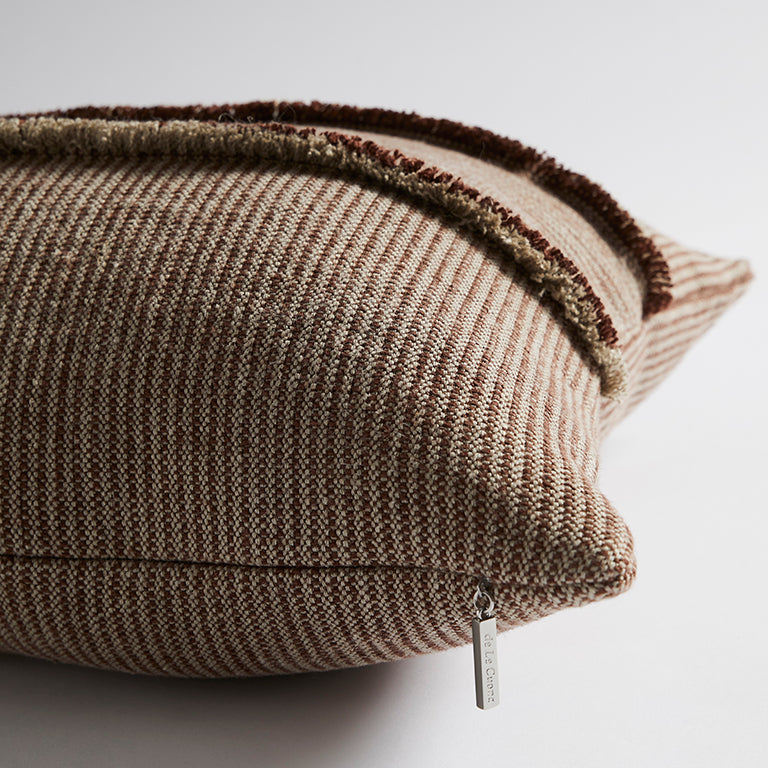 de Le Cuona | Salopette Cushion with Fringed Panels – Maroon