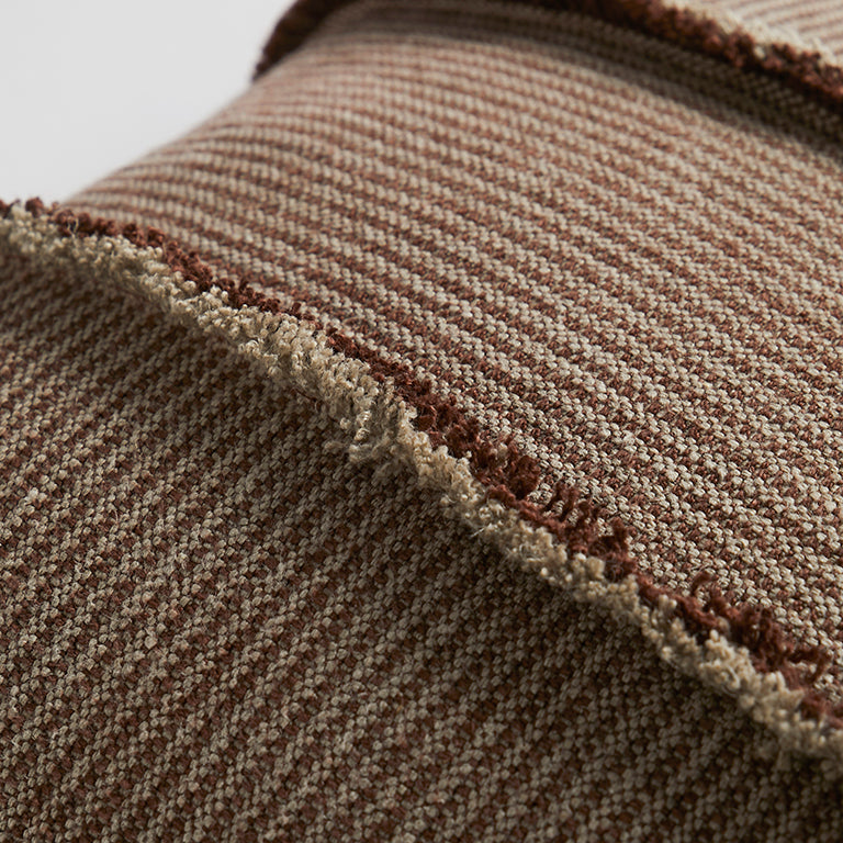 de Le Cuona | Salopette Cushion with Fringed Panels – Maroon