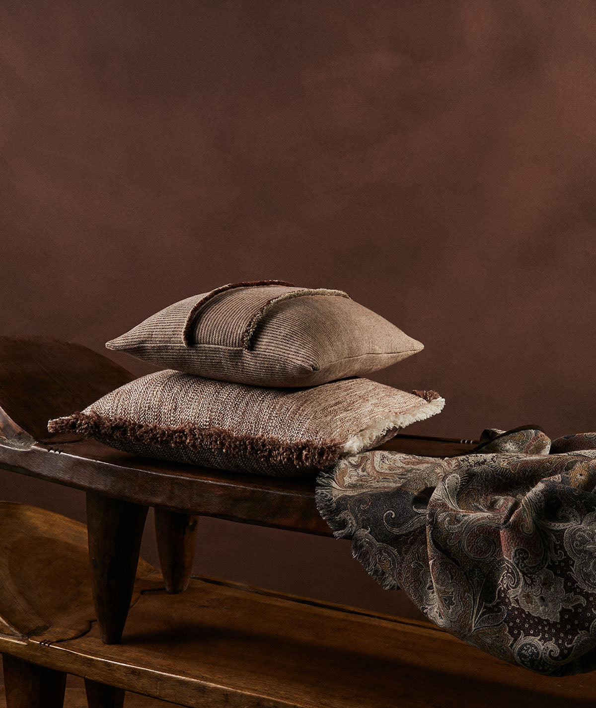 de Le Cuona | Elizabeth Throw with Fringe & Suede Edge – Pheasant