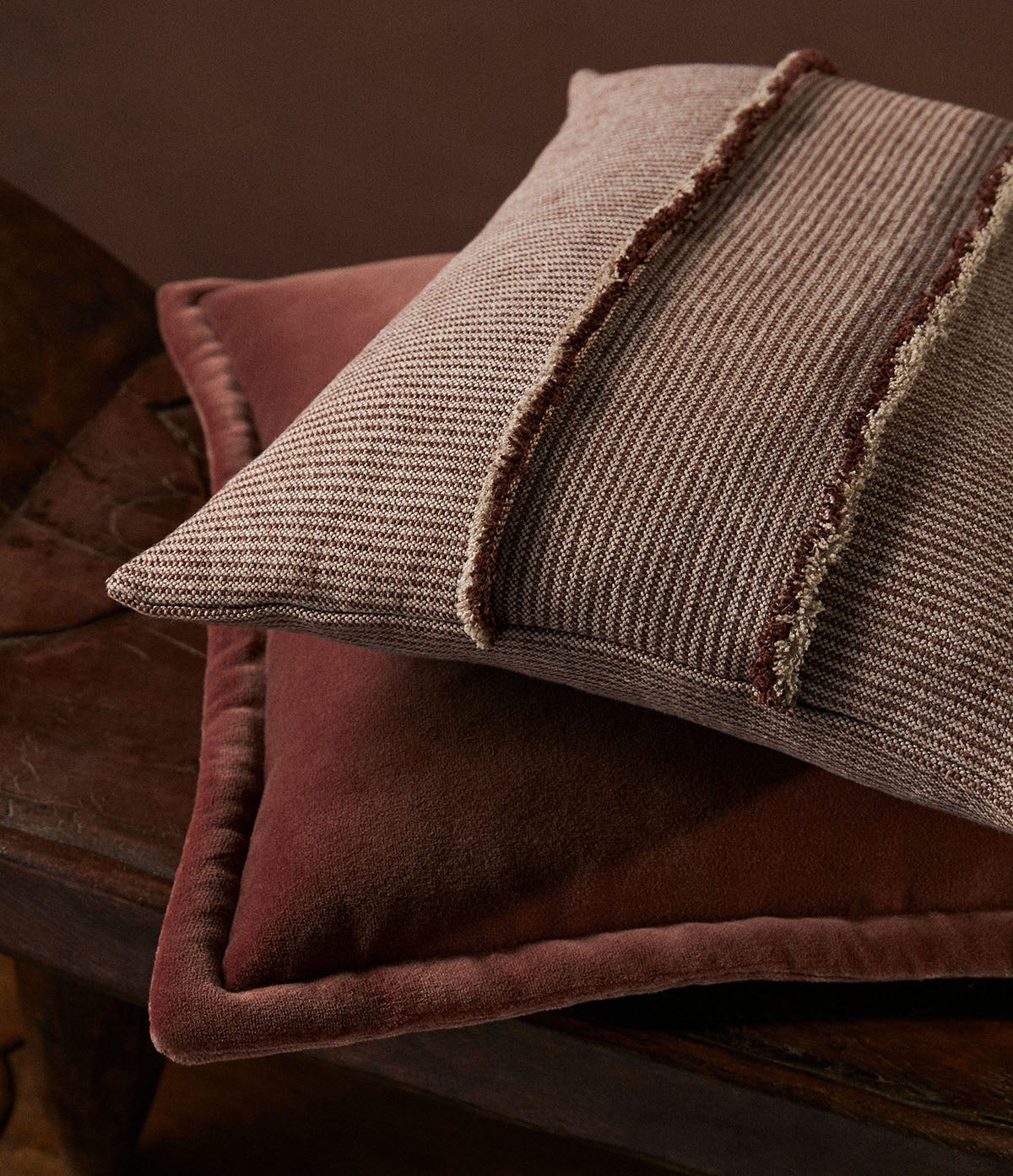 de Le Cuona | Vienna Sofa Cushion – Bolero