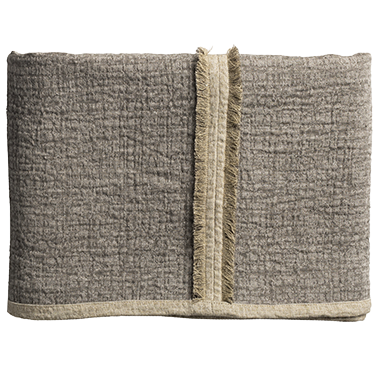 de Le Cuona | Sashiko Bed Throw with Fringe Detail – Needle