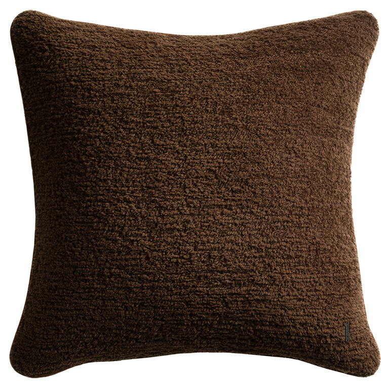de Le Cuona | Tundra Wool Cushion with Suede Trim – Umber