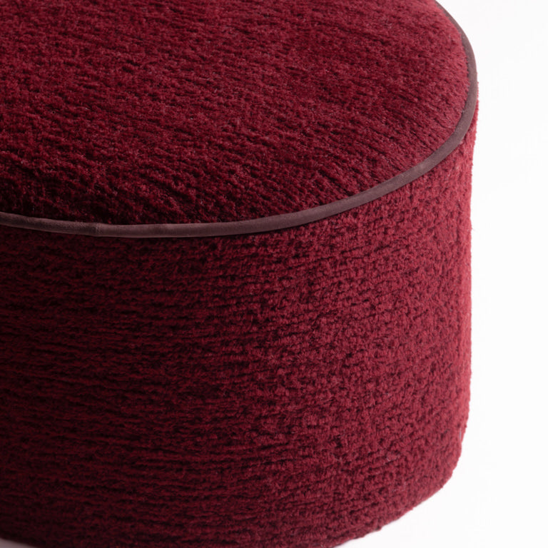 de Le Cuona | Tundra Wool Ottoman – Merlot