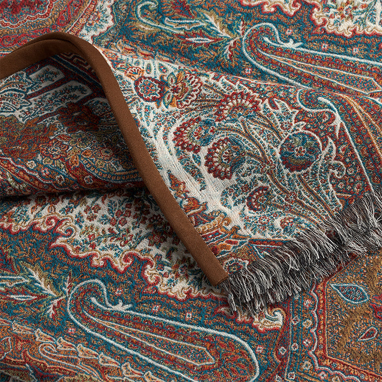 de Le Cuona | Victoria Throw with Fringe & Suede Edge – Ruby