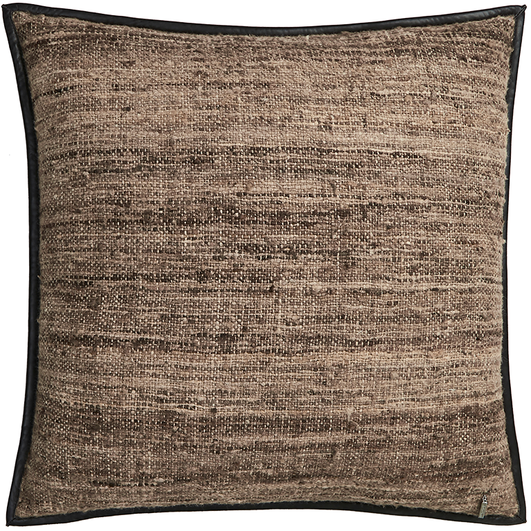 de Le Cuona | Wild Silk Cushion with Leather Trim – Natural