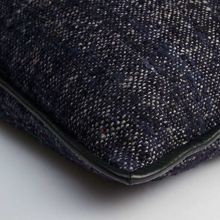 de Le Cuona | Wild Silk Cushion with Leather Trim – Navy