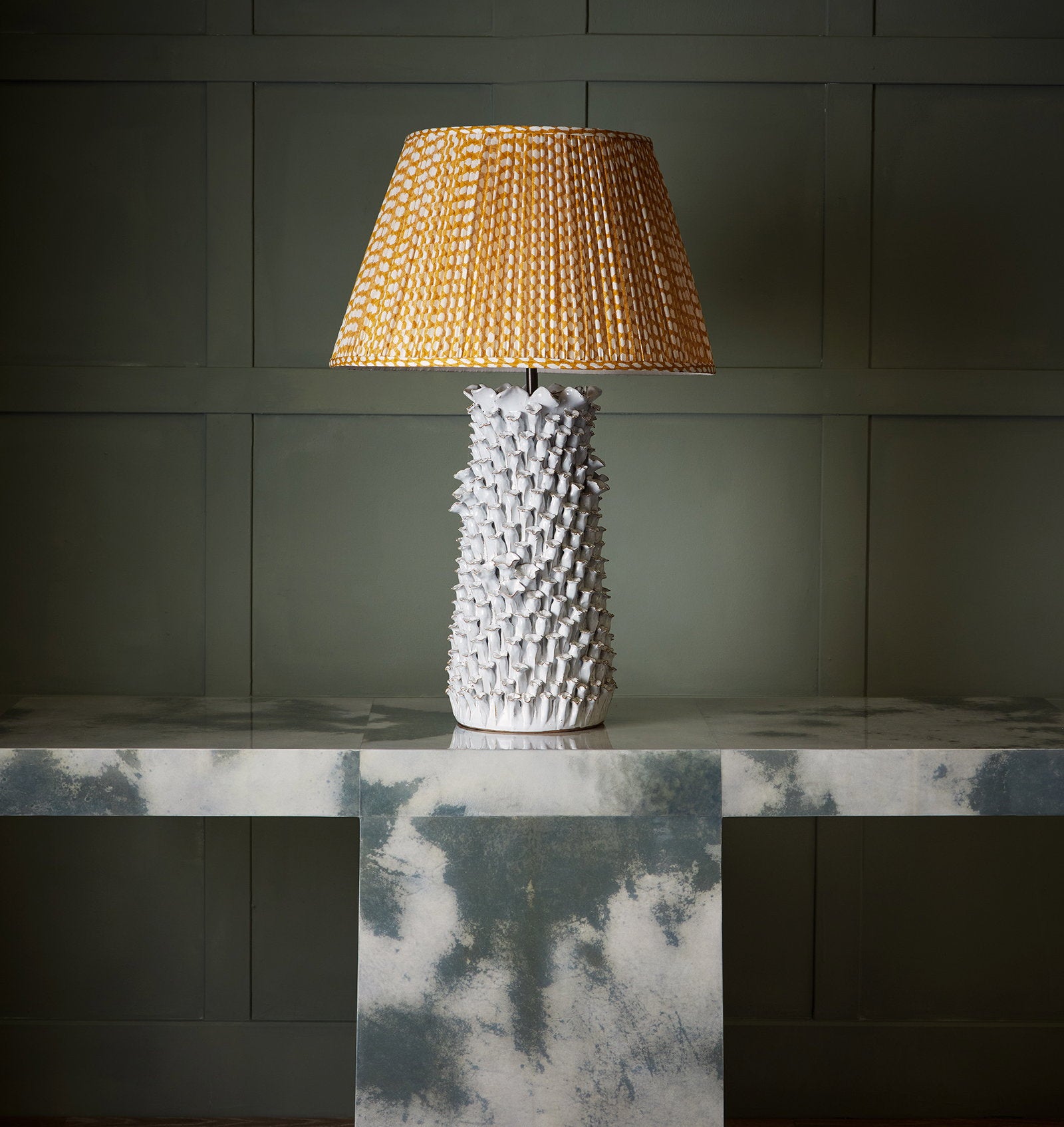 Julian Chichester | Violet Table Lamp White - Large