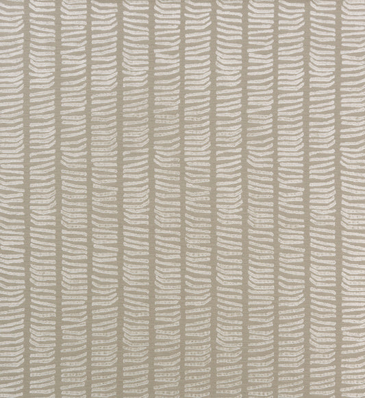 Osborne & Little | Kamet fabric - Parchment / Ivory